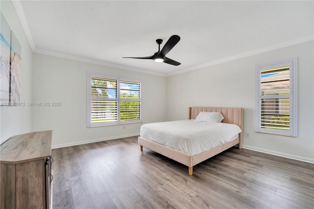 For Sale: $879,000 (3 beds, 2 baths, 3026 Square Feet)