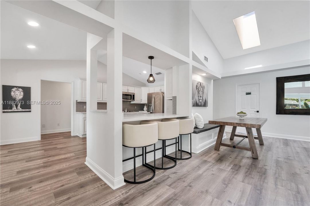 For Sale: $879,000 (3 beds, 2 baths, 3026 Square Feet)