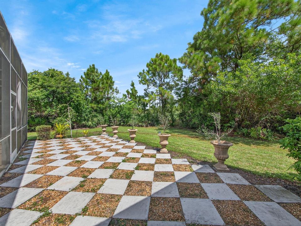 Decorative Hardscape Area