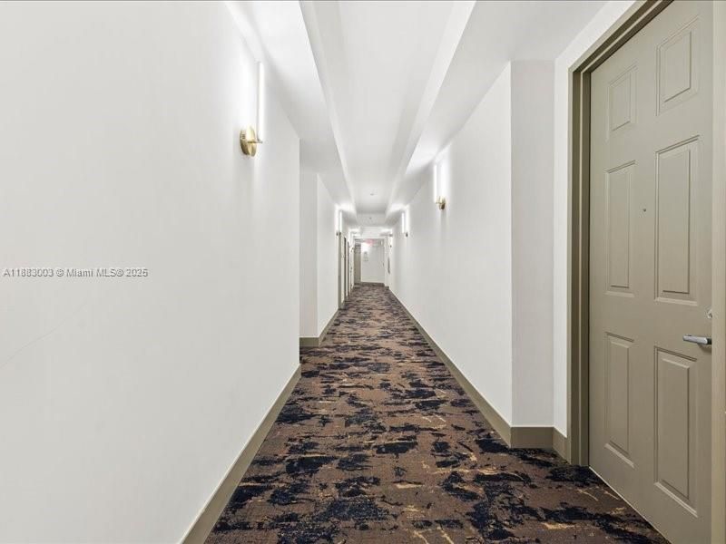 For Sale: $395,000 (2 beds, 2 baths, 1368 Square Feet)