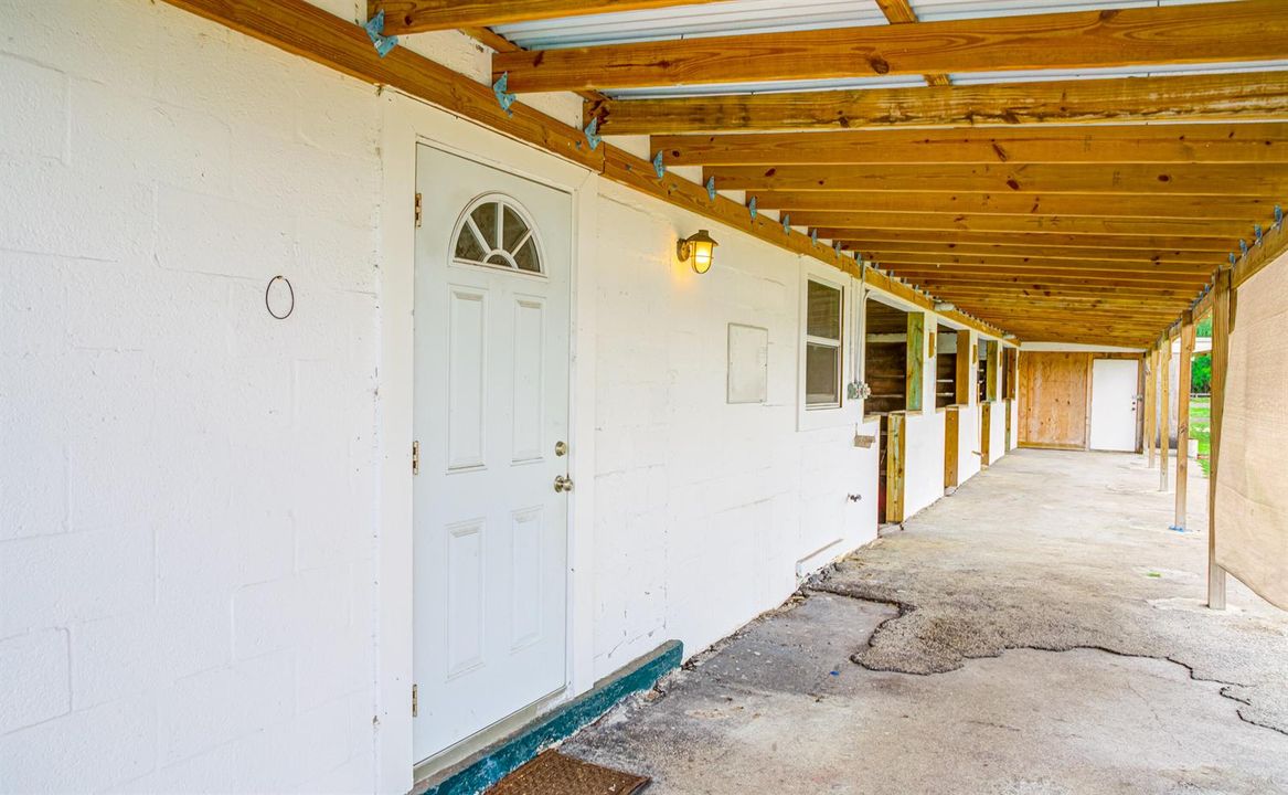 Groom Quarters