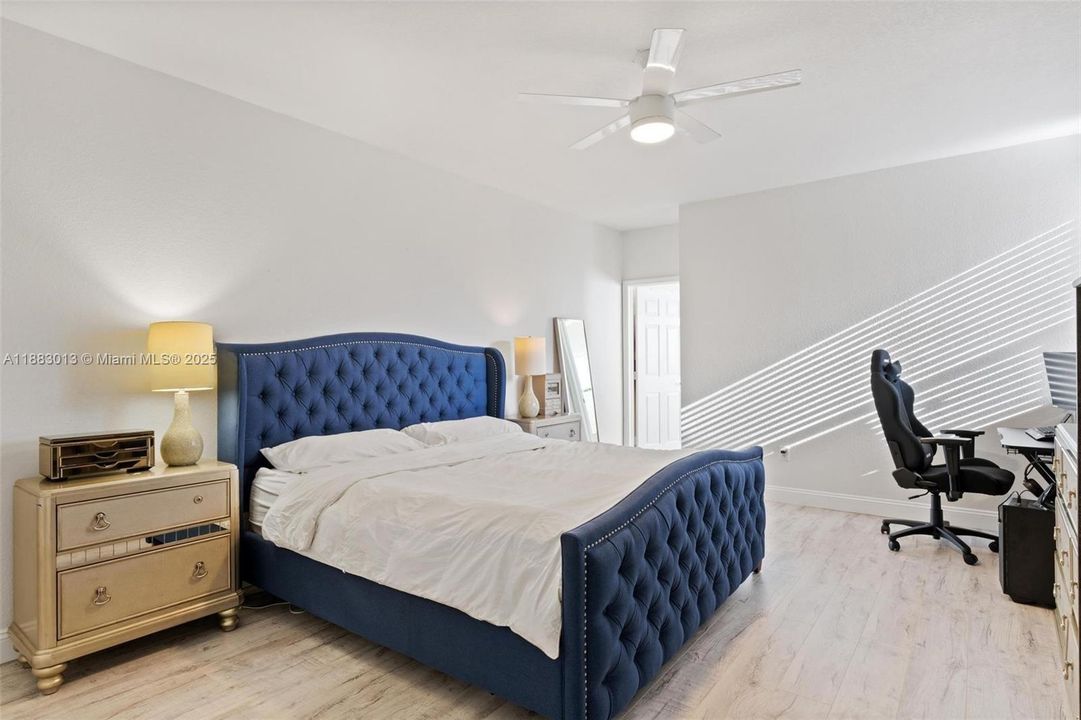 Active With Contract: $2,500 (4 beds, 3 baths, 1860 Square Feet)