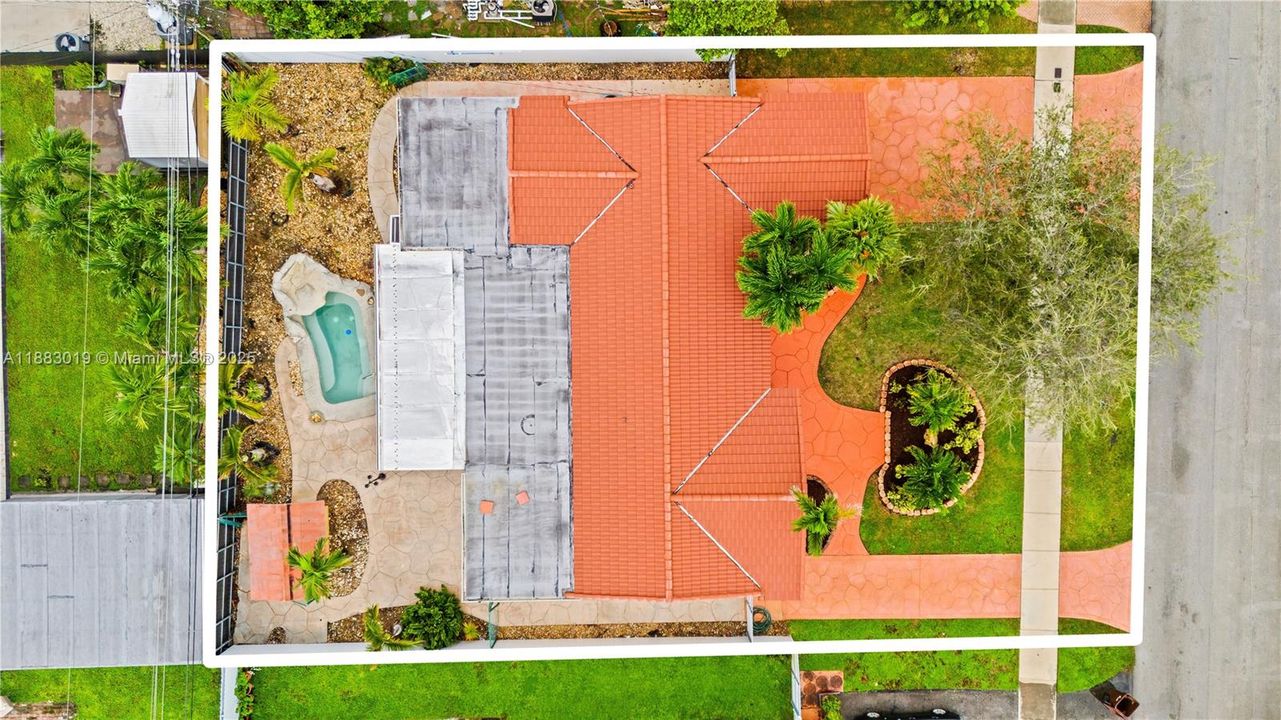 Recently Rented: $4,800 (5 beds, 3 baths, 1920 Square Feet)