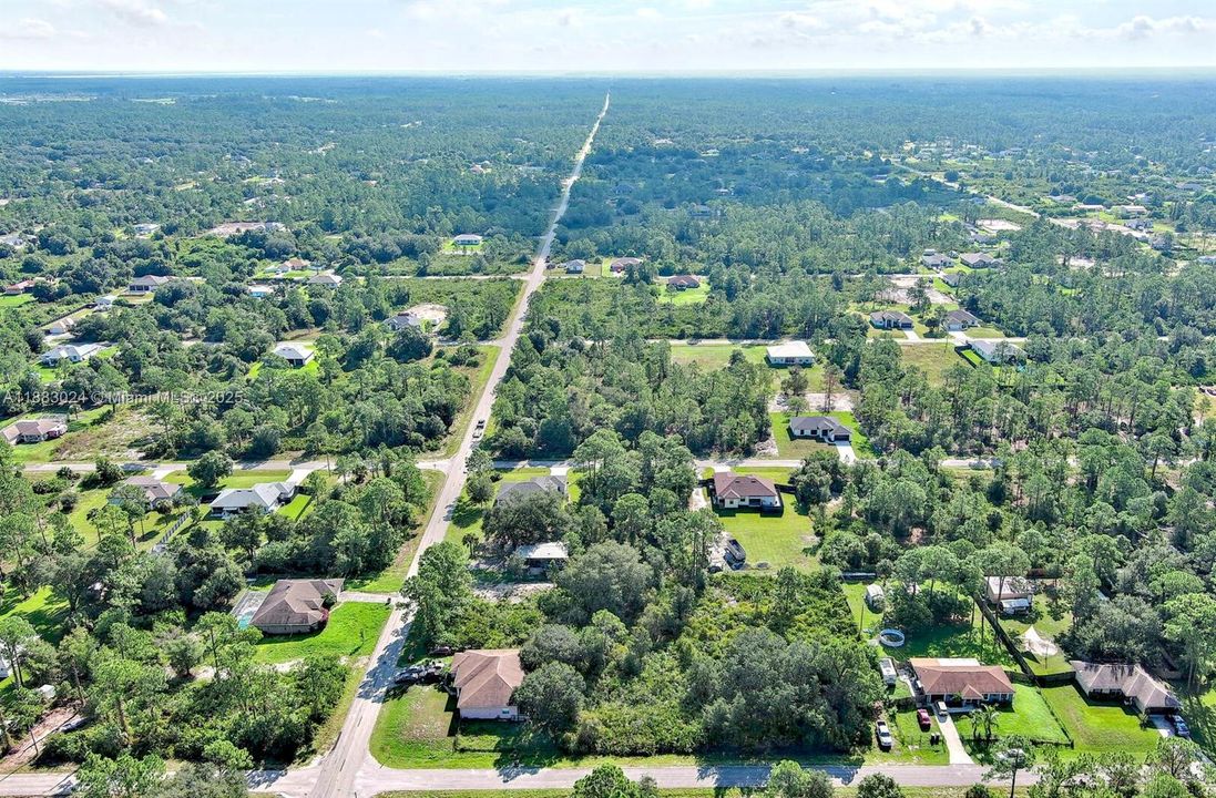 На продажу: $38,000 (0.50 acres)