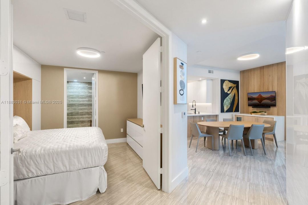 Active With Contract: $1,799,000 (3 beds, 3 baths, 2084 Square Feet)