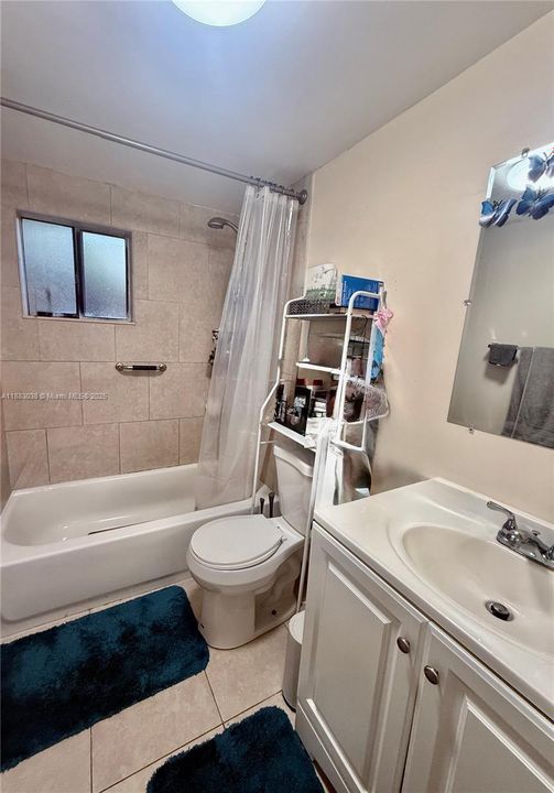 最近租的: $2,200 (2 贝兹, 2 浴室, 965 平方英尺)