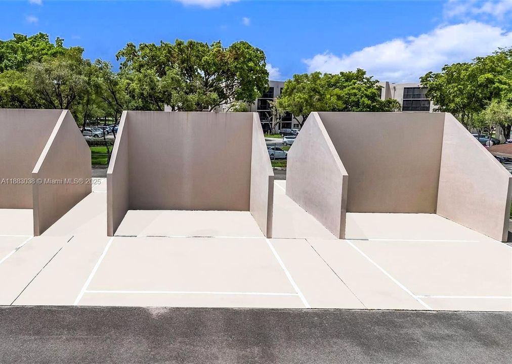 最近租的: $2,200 (2 贝兹, 2 浴室, 965 平方英尺)