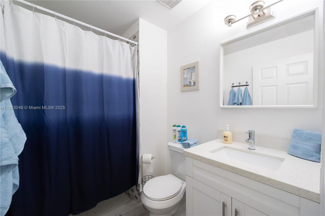 Recientemente alquilado: $2,550 (2 camas, 2 baños, 1842 Pies cuadrados)