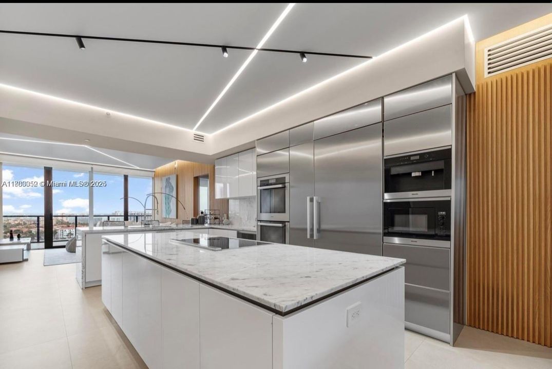 出租: $37,700 (3 贝兹, 4 浴室, 2918 平方英尺)