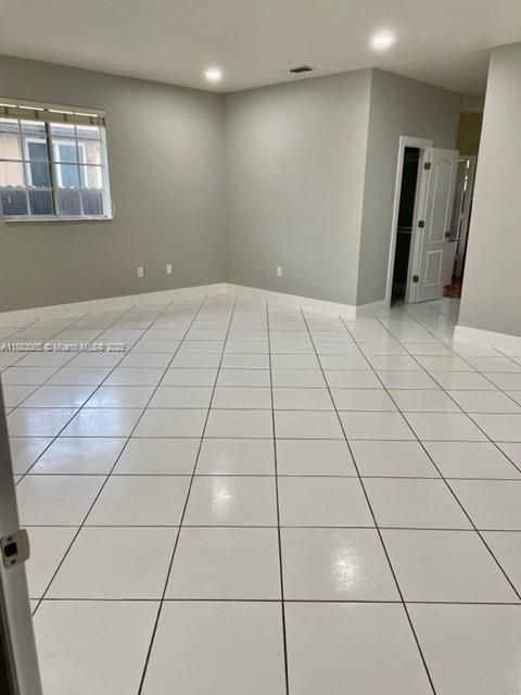 En Renta: $7,950 (5 camas, 4 baños, 3648 Pies cuadrados)