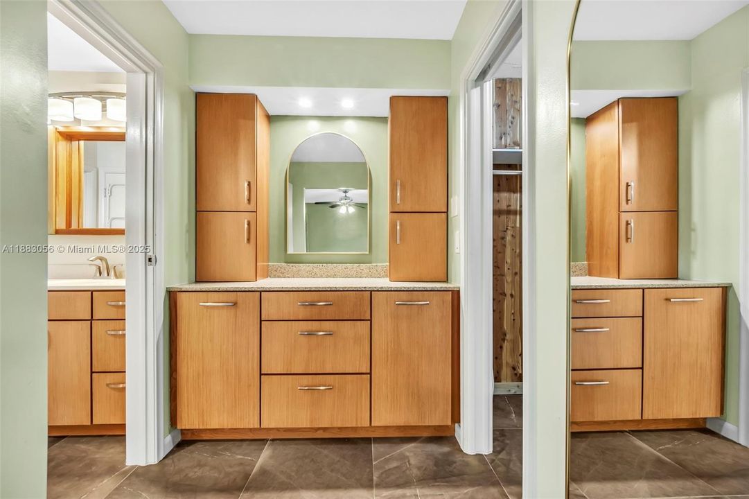 Active With Contract: $825,000 (3 beds, 2 baths, 2440 Square Feet)