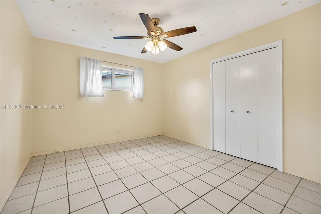 Active With Contract: $825,000 (3 beds, 2 baths, 2440 Square Feet)