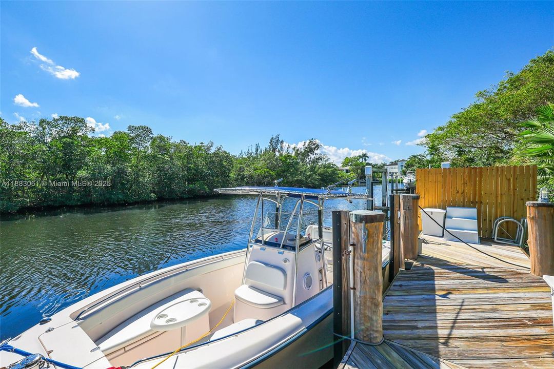 В аренду: $26,000 (5 спален, 6 ванн, 4820 Квадратных фут)