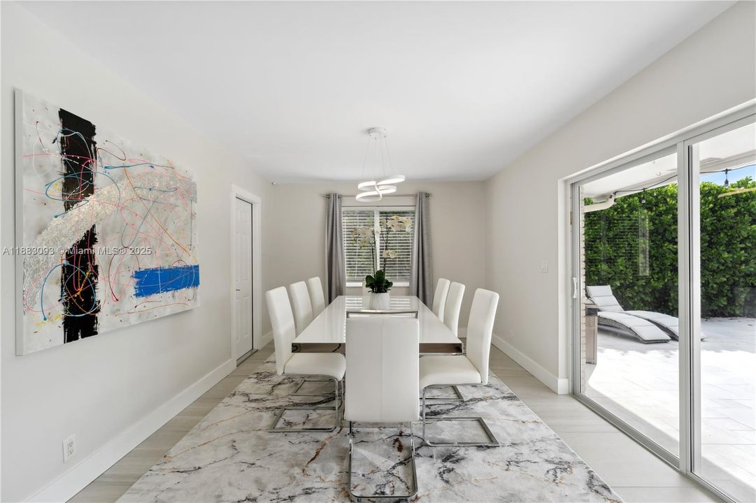 For Rent: $8,500 (3 beds, 2 baths, 1584 Square Feet)