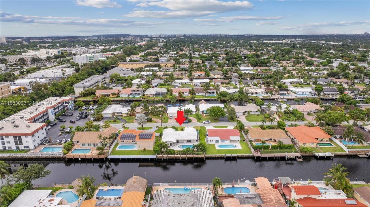 For Rent: $8,500 (3 beds, 2 baths, 1584 Square Feet)