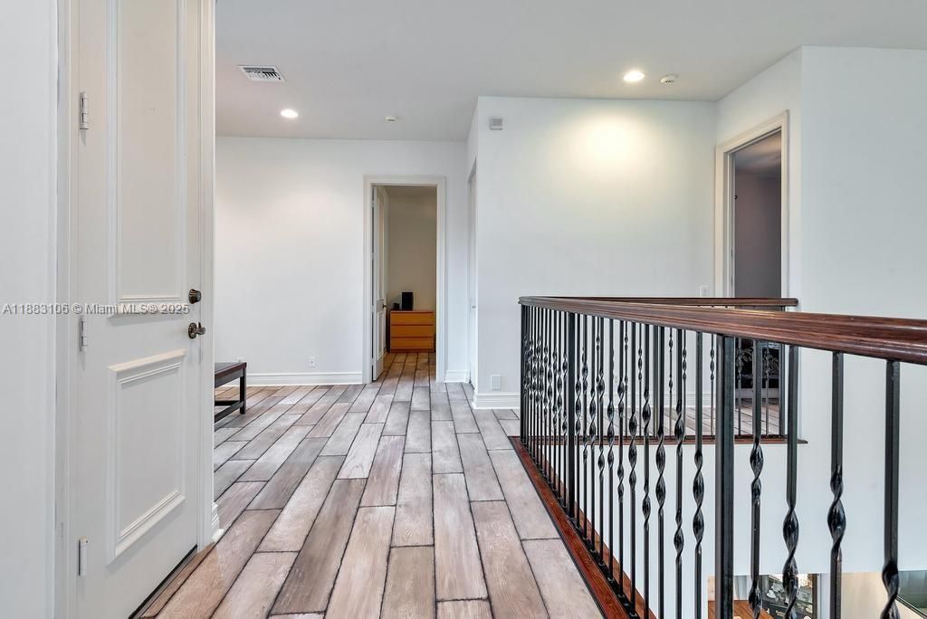 For Rent: $12,000 (5 beds, 4 baths, 4448 Square Feet)