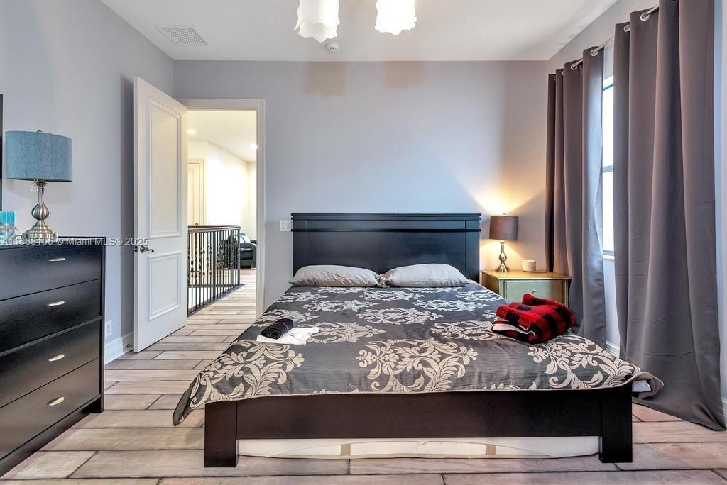 For Rent: $12,000 (5 beds, 4 baths, 4448 Square Feet)