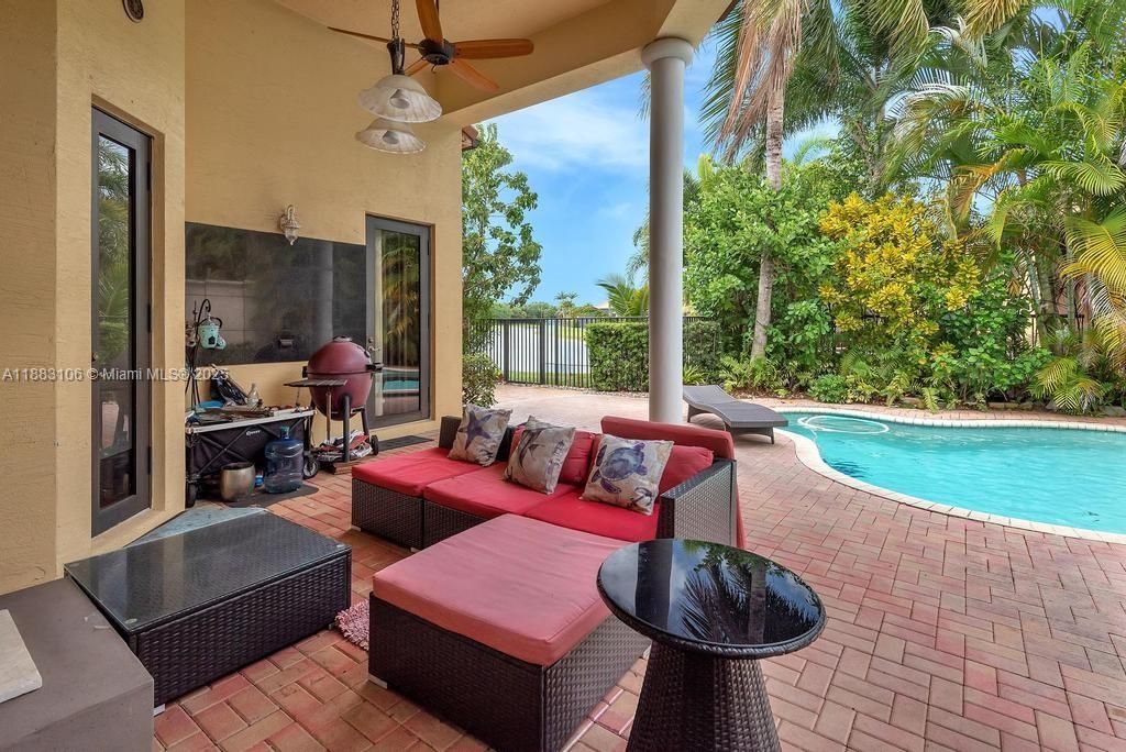 For Rent: $12,000 (5 beds, 4 baths, 4448 Square Feet)