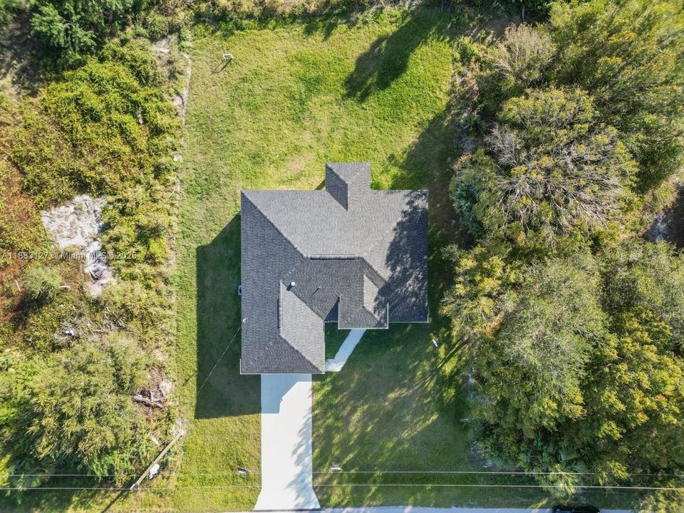 En Venta: $350,777 (3 camas, 2 baños, 0 Pies cuadrados)