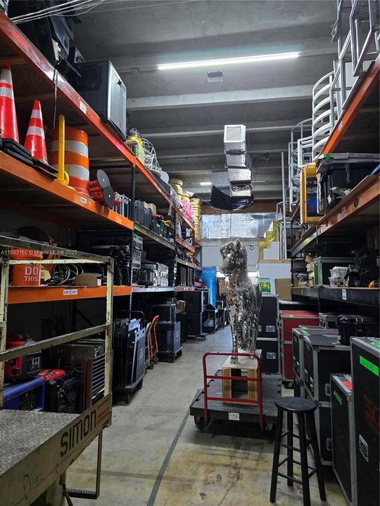 В аренду: $7,500 (0 спален, 0 ванн, 0 Квадратных фут)