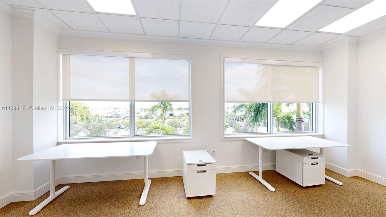 В аренду: $45 (0 спален, 0 ванн, 0 Квадратных фут)