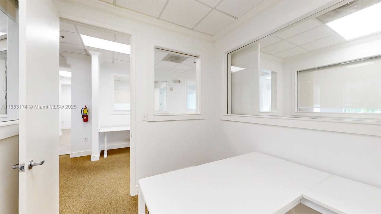 В аренду: $45 (0 спален, 0 ванн, 0 Квадратных фут)