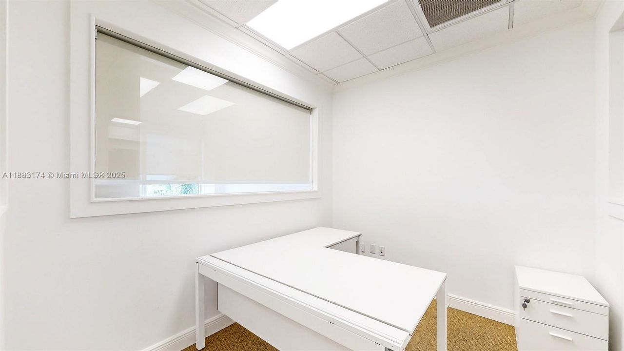 В аренду: $45 (0 спален, 0 ванн, 0 Квадратных фут)