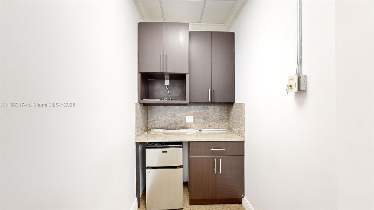 В аренду: $45 (0 спален, 0 ванн, 0 Квадратных фут)