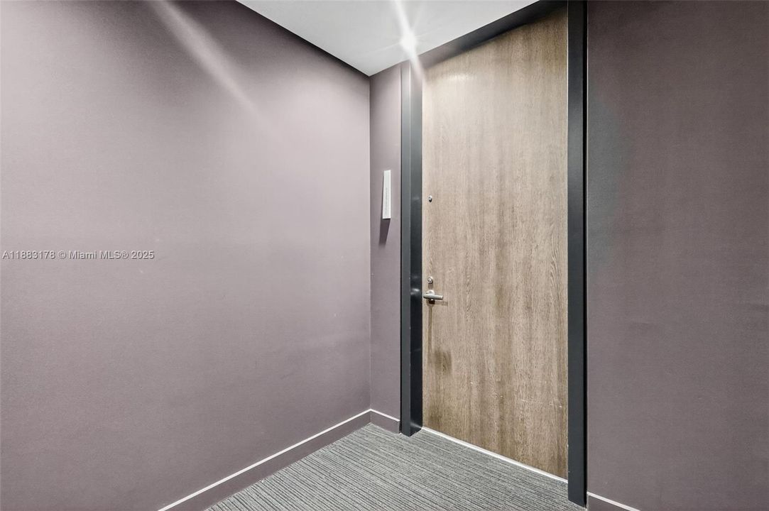 待售: $1,500,000 (3 贝兹, 3 浴室, 1676 平方英尺)