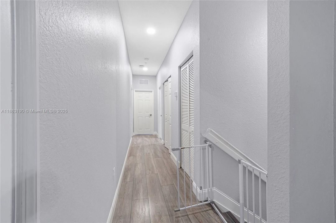 For Sale: $575,000 (4 beds, 2 baths, 1587 Square Feet)