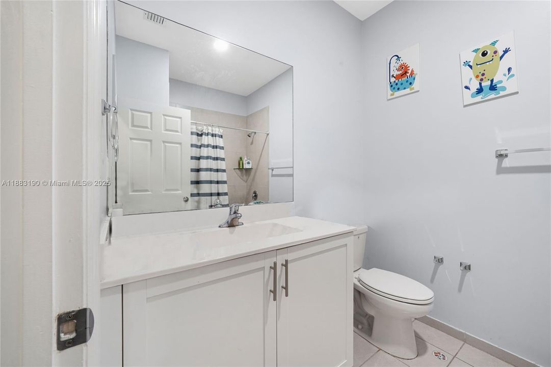For Sale: $575,000 (4 beds, 2 baths, 1587 Square Feet)