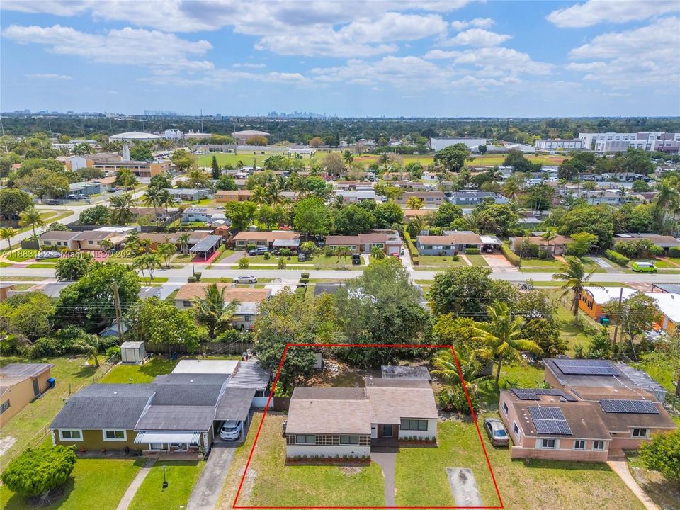 Под контрактом: $3,500 (3 спален, 2 ванн, 1190 Квадратных фут)