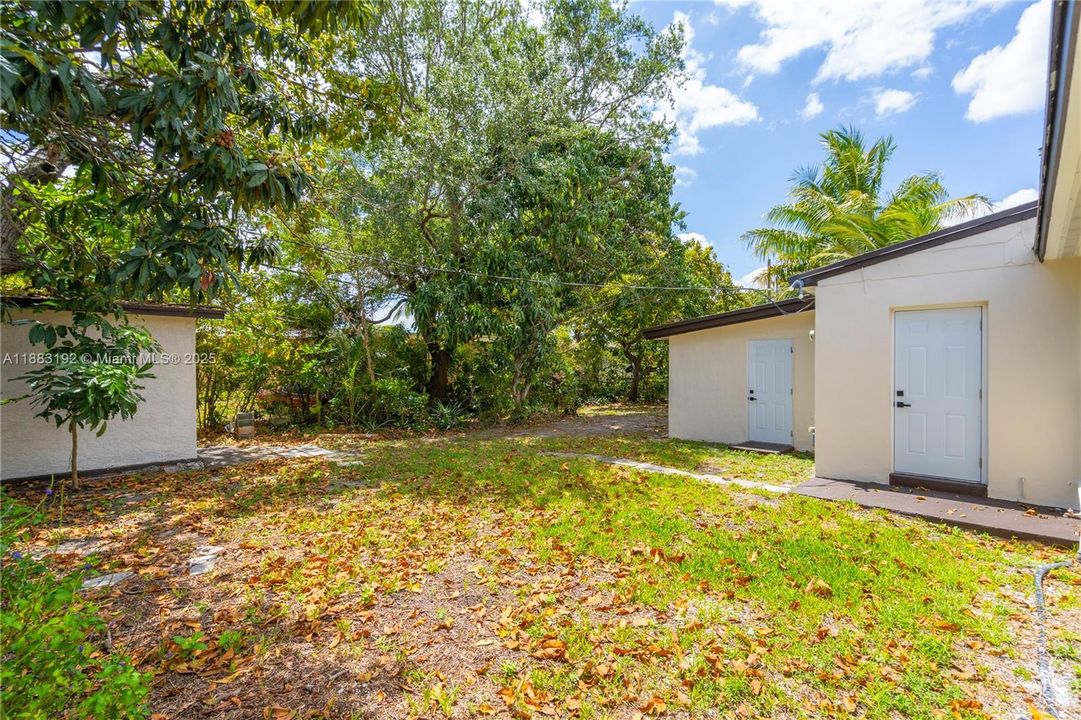 Под контрактом: $3,500 (3 спален, 2 ванн, 1190 Квадратных фут)