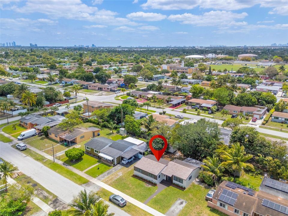 Под контрактом: $3,500 (3 спален, 2 ванн, 1190 Квадратных фут)