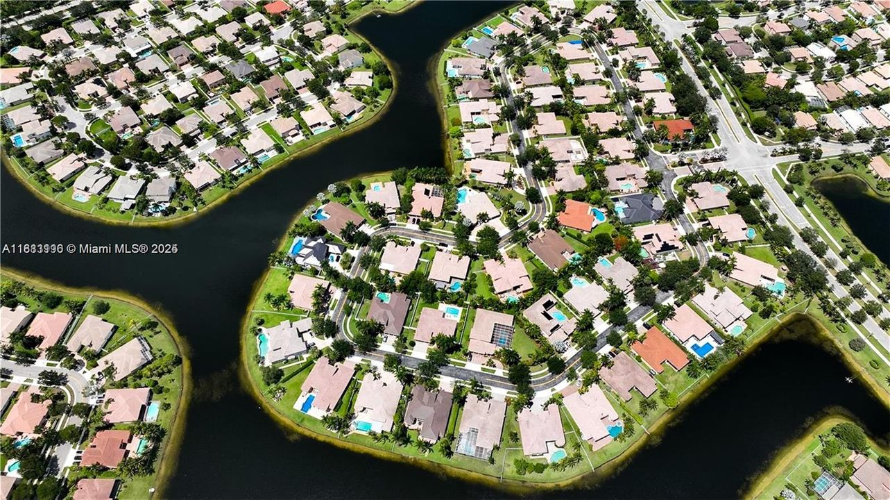 待售: $1,495,000 (4 贝兹, 3 浴室, 3889 平方英尺)