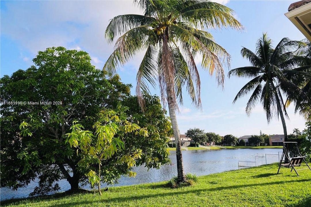 待售: $1,495,000 (4 贝兹, 3 浴室, 3889 平方英尺)