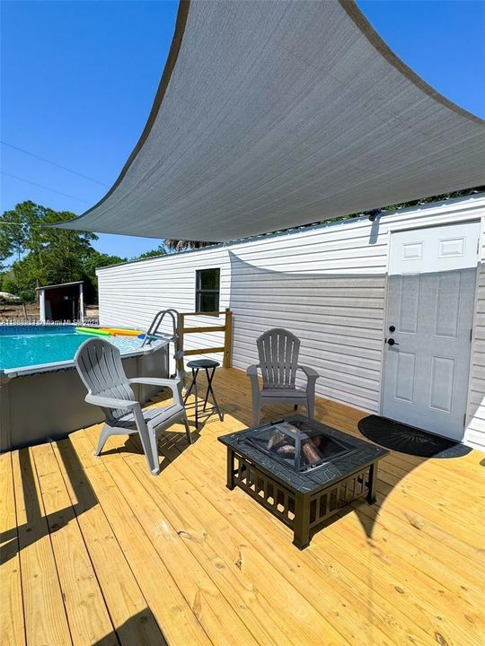 На продажу: $225,000 (2 спален, 1 ванн, 672 Квадратных фут)