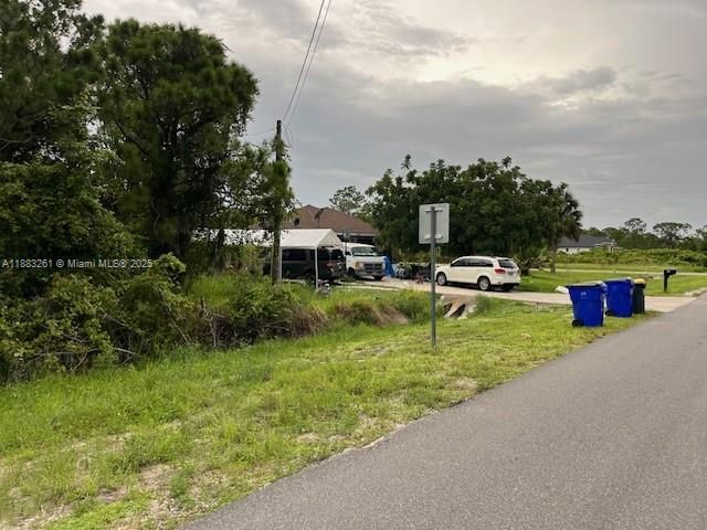 待售: $9,999 (0.26 acres)