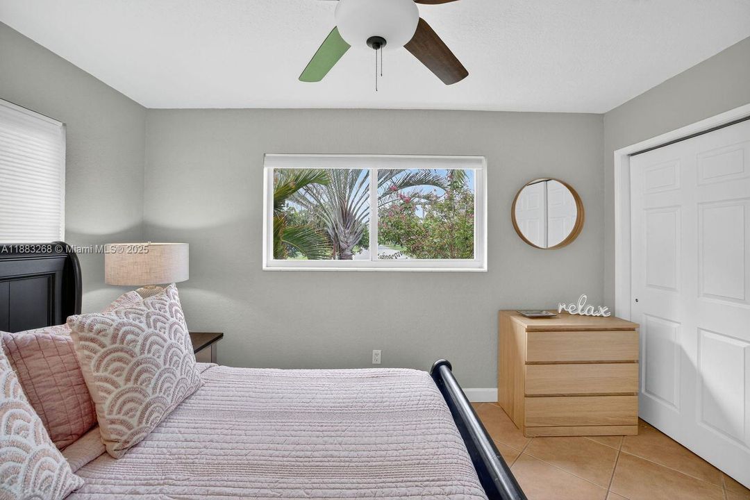 Active With Contract: $599,000 (2 beds, 2 baths, 1166 Square Feet)