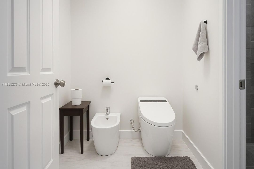 待售: $2,550,000 (6 贝兹, 3 浴室, 5467 平方英尺)