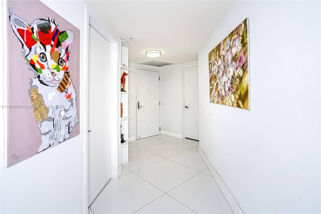 Active With Contract: $1,699,000 (3 beds, 3 baths, 1892 Square Feet)