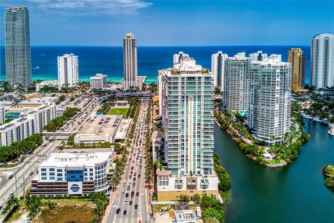 Active With Contract: $1,699,000 (3 beds, 3 baths, 1892 Square Feet)