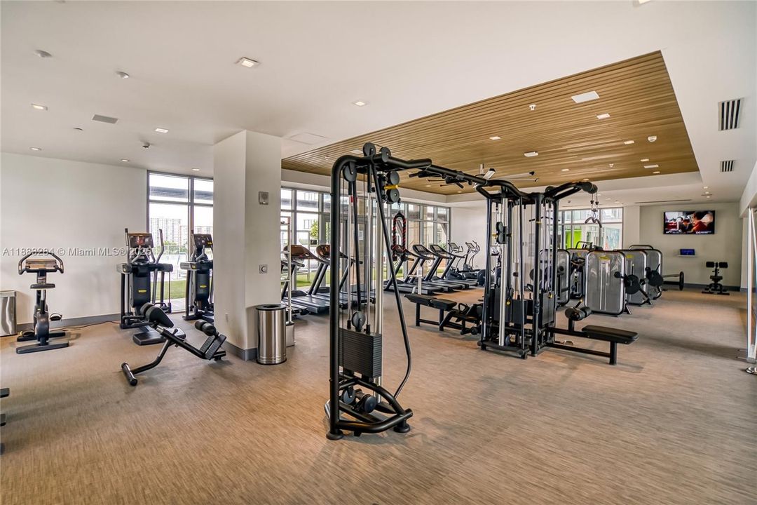 Active With Contract: $1,699,000 (3 beds, 3 baths, 1892 Square Feet)