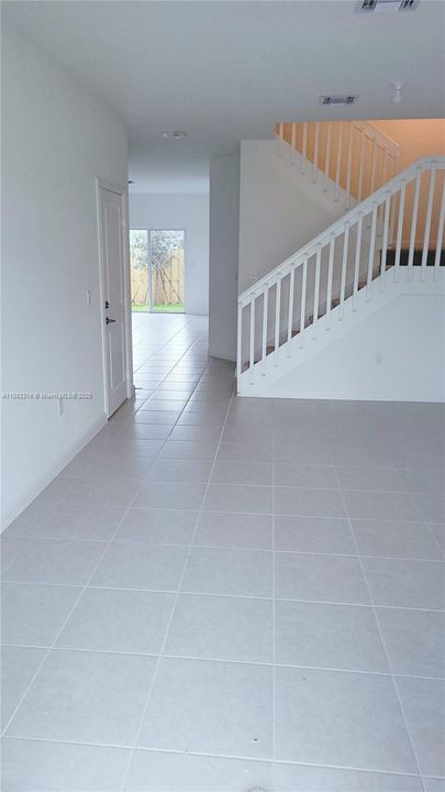 Active With Contract: $3,550 (4 beds, 2 baths, 1692 Square Feet)