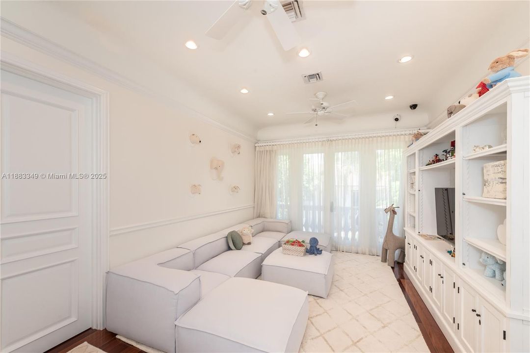 Children's recreation room