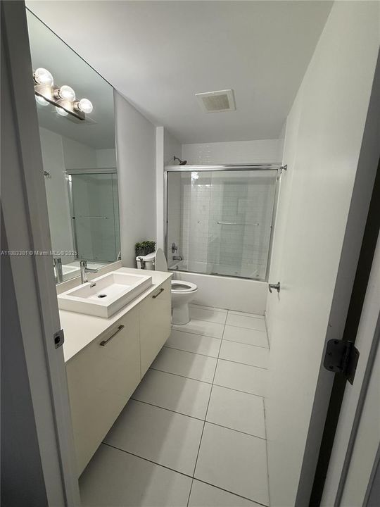 最近租的: $2,650 (1 贝兹, 1 浴室, 533 平方英尺)