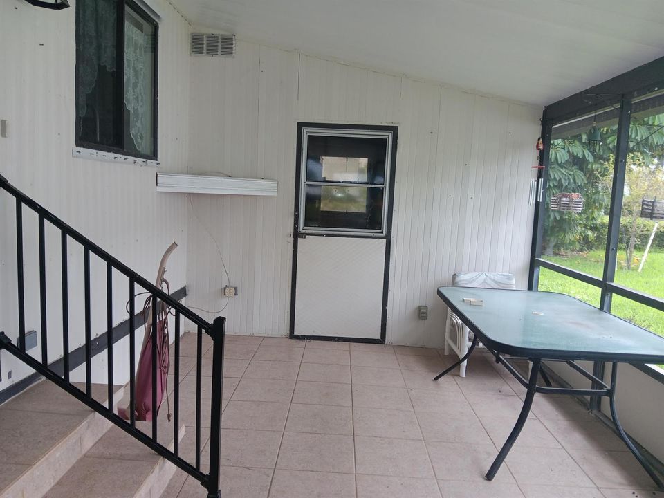 screen porch 2