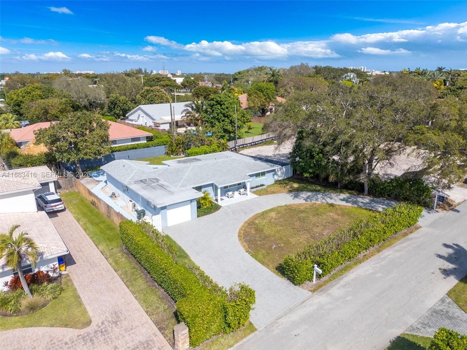 For Rent: $7,500 (4 beds, 2 baths, 2101 Square Feet)