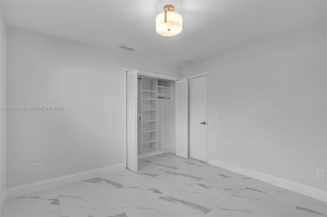 For Rent: $7,500 (4 beds, 2 baths, 2101 Square Feet)