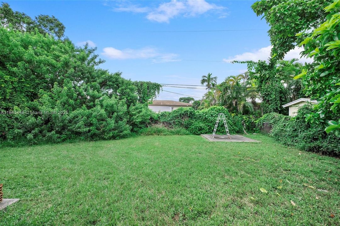 Vendido Recientemente: $583,000 (3 camas, 1 baños, 1063 Pies cuadrados)